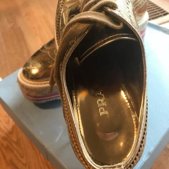 PRADA shoes - Picture 6 of 13